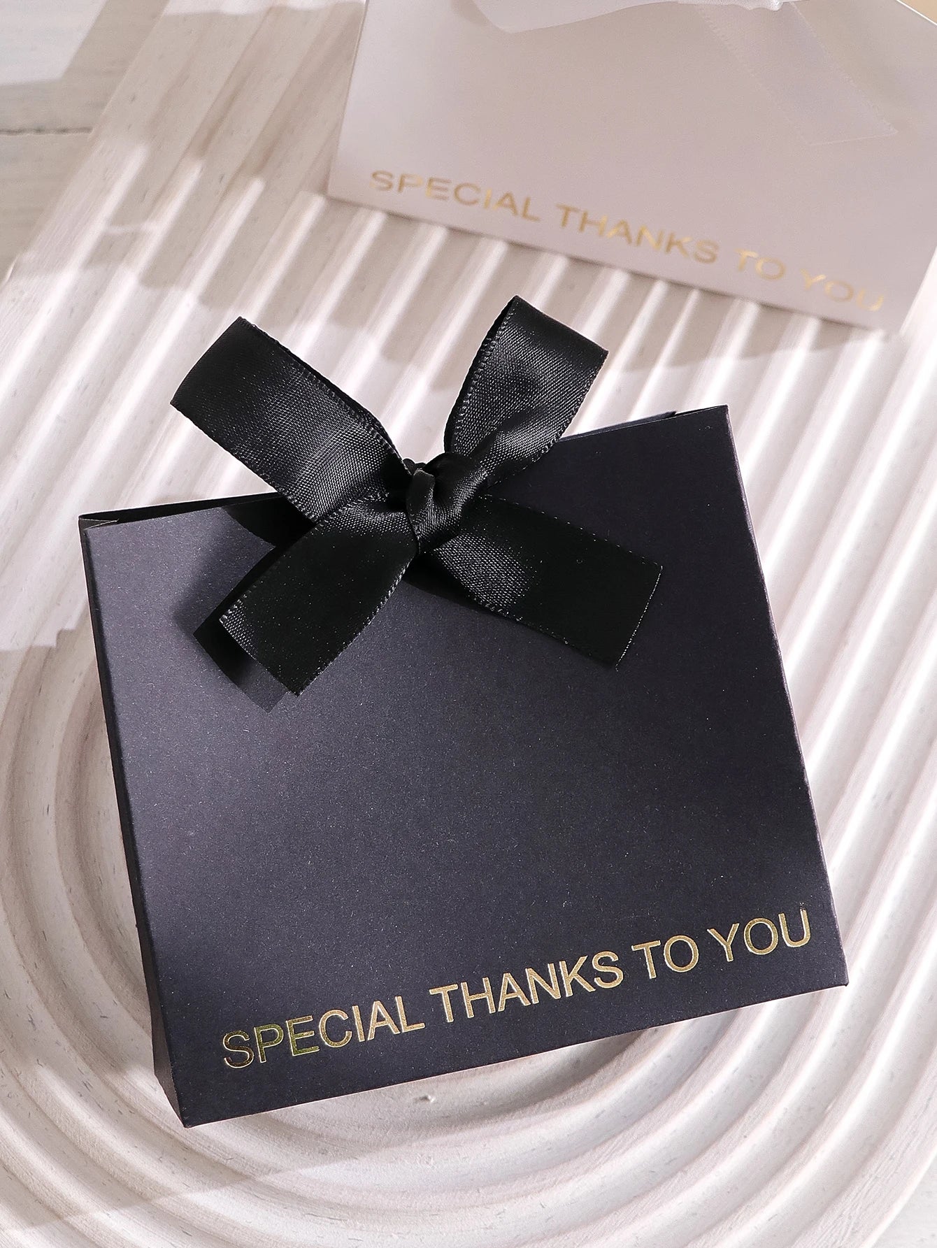 5 Small Gift Boxes with Elegant“Special Thanks” Messages Perfect for Wedding Gifts, Birthday Gifts and Thank-You Gifts Availabl Qme