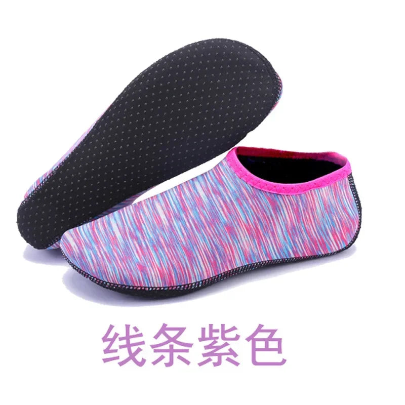 Non-slip Unisex Water Shoes Swimming Diving Socks Summer Aqua Beach Qme B-Line Purple XS (32-33 )