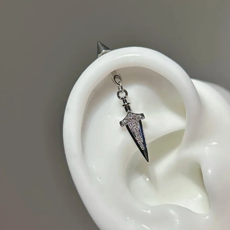 1Pc Fashion Trendy Sword Pendant Ear Bone Nail Stainless Steel Earrings For Women Body Puncture Accessories Qme A2