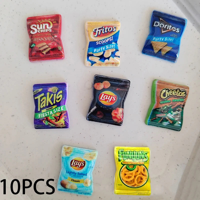 10Pcs Random Simulation Potato Chips Dollhouse Mini Snack Food Dollhouse Decorations Dolls House Accessories Pretend Play Toys Qme