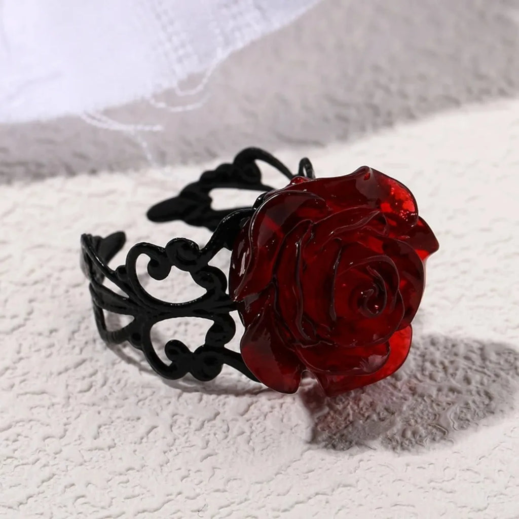 Charm New Fashion Red Rose Rings Adjustable Hollow Rings for Women Witch Vintage Halloween Cool Girl Gift Party Jewelry Gift Qme