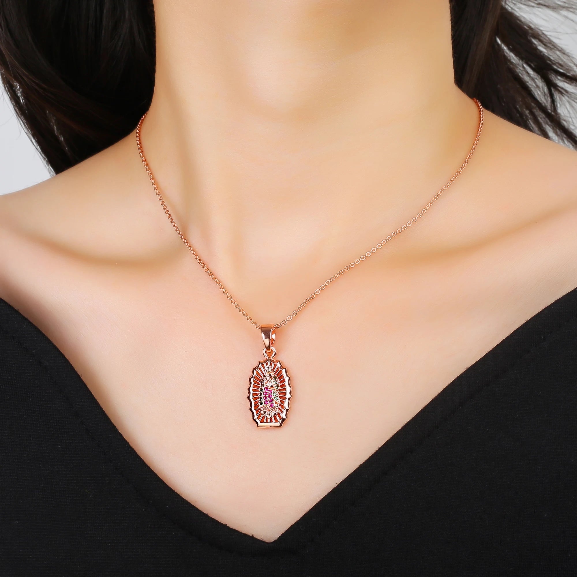 New Fashion Round Rotating St. Benedict Zirconia Pendant Necklace—Lucky for Women's Party Gold/Rose Gold Jewelry Amulet Gift Qme
