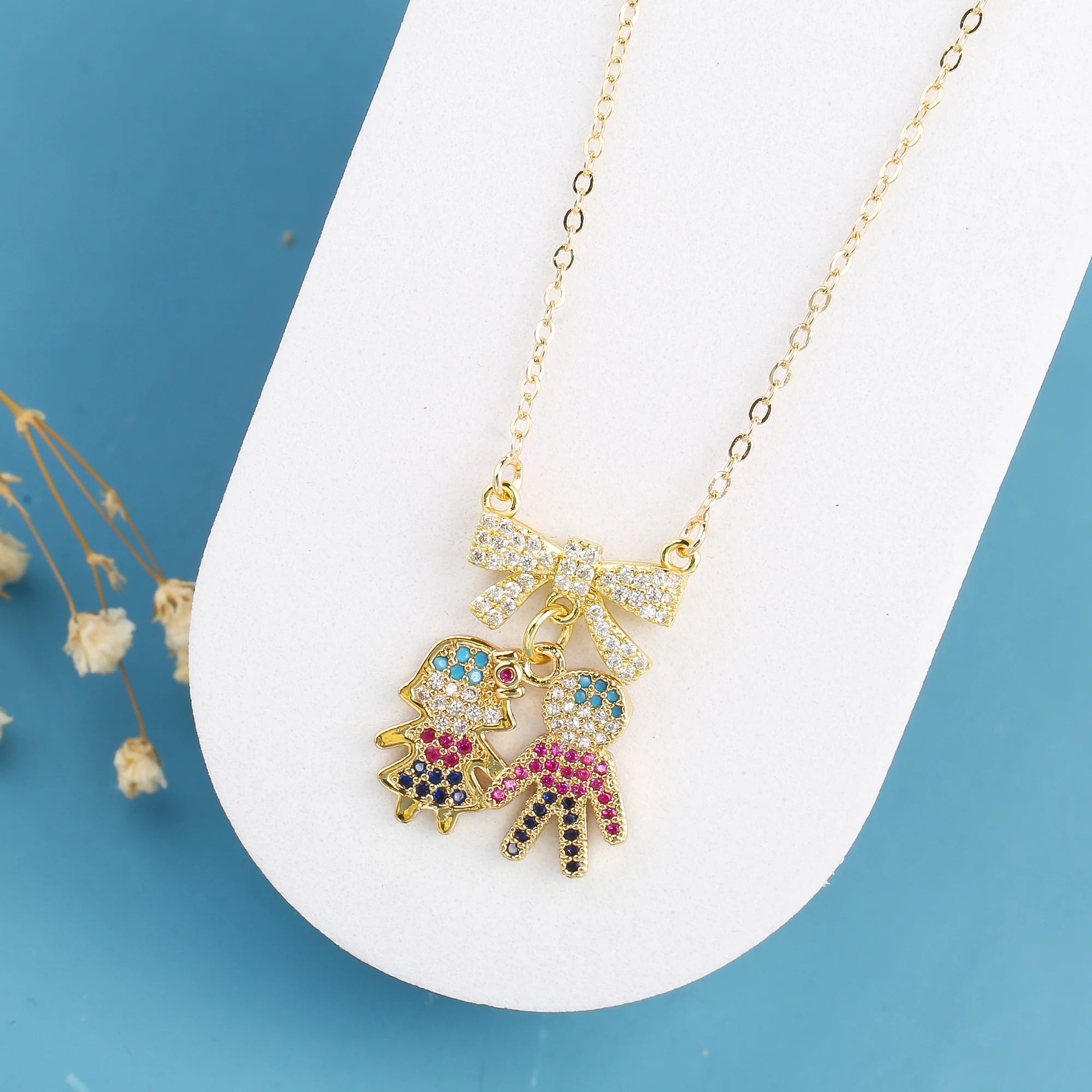 Fashion Son Daughter Heart Gold Color Cubic Zirconia Family Girl Boy Pendant Necklace Copper Chain Jewelry For Mother Gift Qme 3