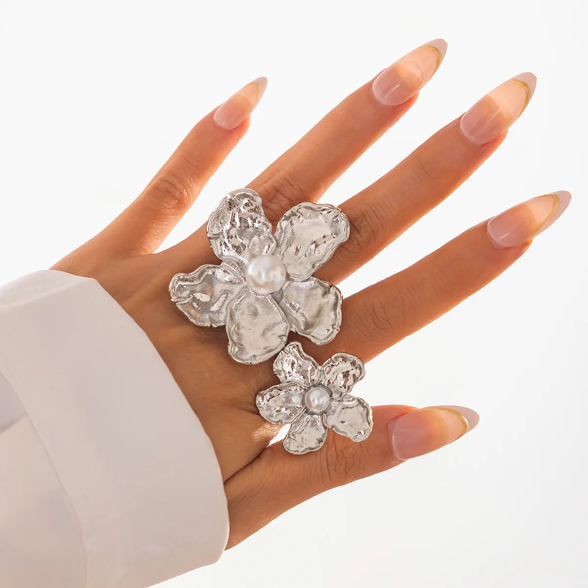 Fashion 5 Styles Creative Boho Metal Butterfly Flowers Ring for Women Fashion Statement 2025 Adjustable Finger Ring Wed Jewelry Qme