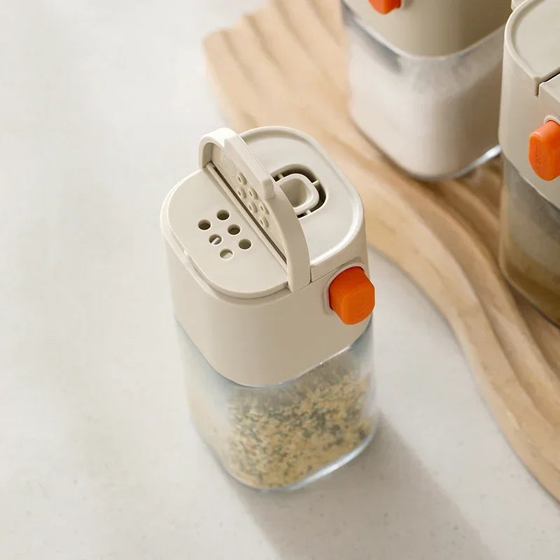 0.5g Quantitative Salt Control Bottle MultiFunctional Seasoning Pot Press-Type Glass Seasoning Bottle Spice Dispenser Qme