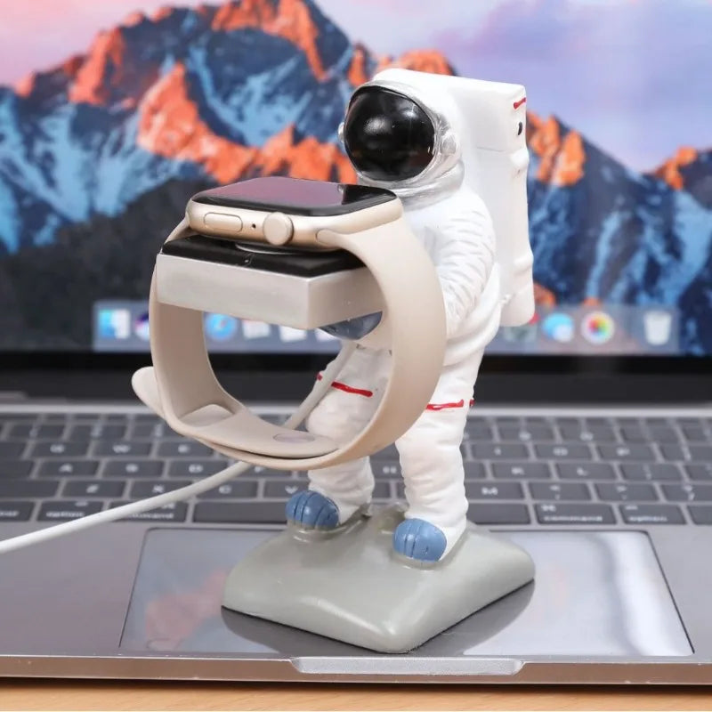 Astronaut-themed Magnetic Watch Charger Stand Apple Huawei Space Qme