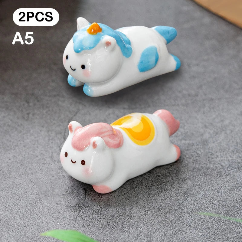 Cute Ceramic Horse Chopstick Rest Rack & Holders Spoon Fork Knife Stand Flatware Organizer Horse Year Ornaments Table Decor Qme A5