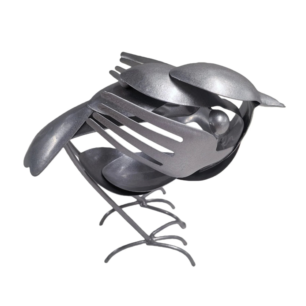 Metal Bird Sculpture for Patio Lawn Decoration Robin Bird Statue Rustic Red Chest Robin Figurine Unique Gift for Bird Lovers Qme