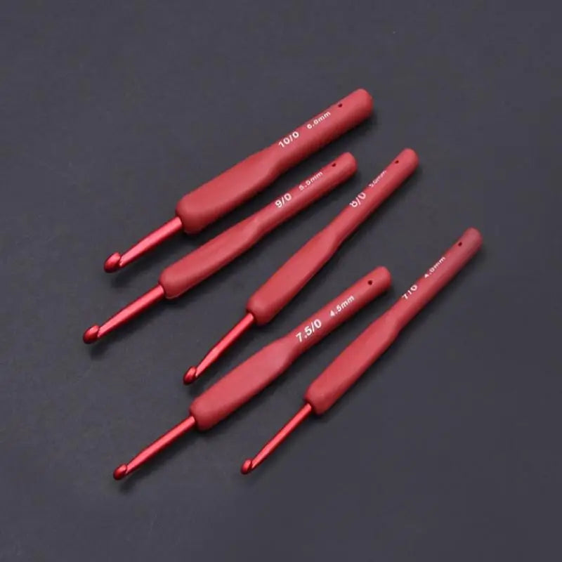 Red Crochet Hook Ergonomic Handle Hands Extra Long Knitting Needles Qme