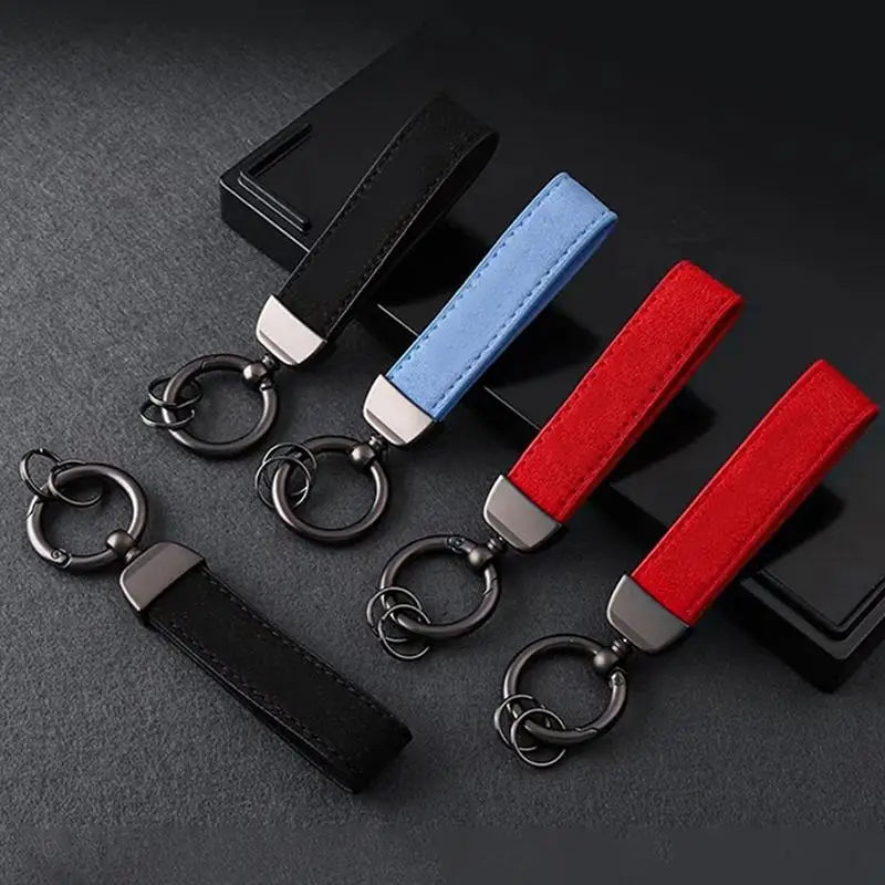 Leather Car Keychain, High-End Car Metal Key, Suede Pendant, Leather Ornament Metal Car Keychain Ring Accessories Qme