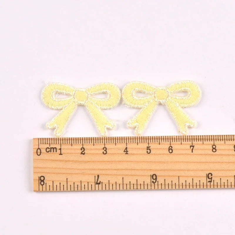20pcs 2.6x3.6cm mixed colors Knitted bow cloth patch For Clothing Headwear Bags Decoration Sewing Accessories Patch cp4232 Qme 5