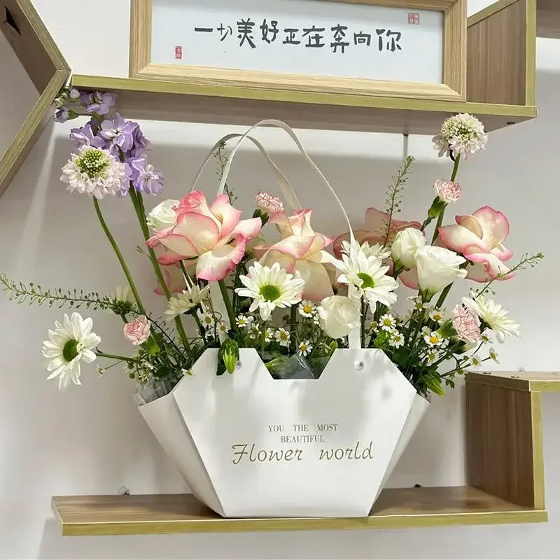 1Pc Portable Flower Basket Rose Flower Wrapping Box Gift Bag For Wedding Birthday Christmas Party Flower Bouquet Decor Supplies Qme