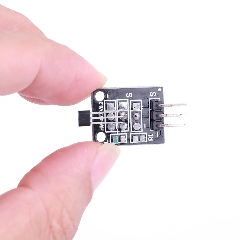 KY-003 Hall Sensors Module A3144 Standard Hall Effect Sensor Module Works with Arduino Boards Qme