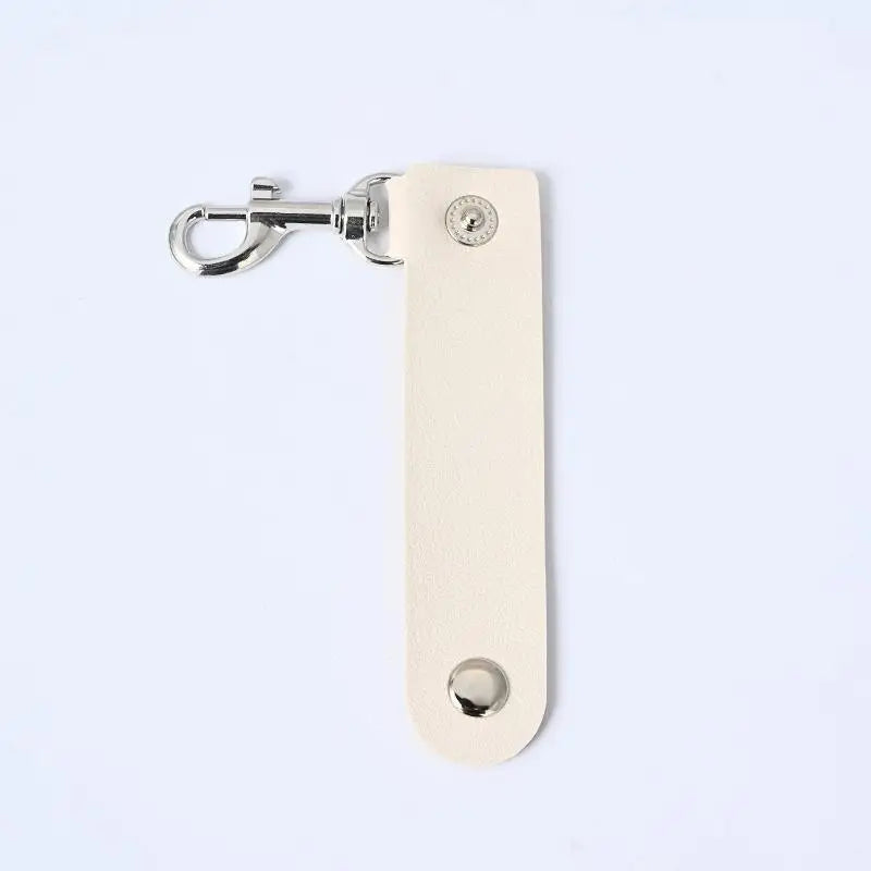 Fashion PU Leather Keychain Simple Keychain Pendant Anti-lost Key Chain Creative Car Key Strap Fashion Jewelry Bag Decoration Qme White