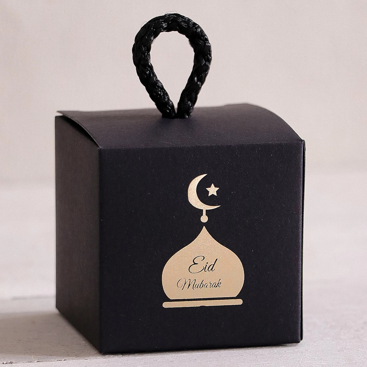 Set of 5 Elegant Mini Eid Al-Adha Gift Boxes with Gold Design and Twist Handles Perfect for Storing Candies, Chocolates and Sma Qme 5Pcs-Black Other Other