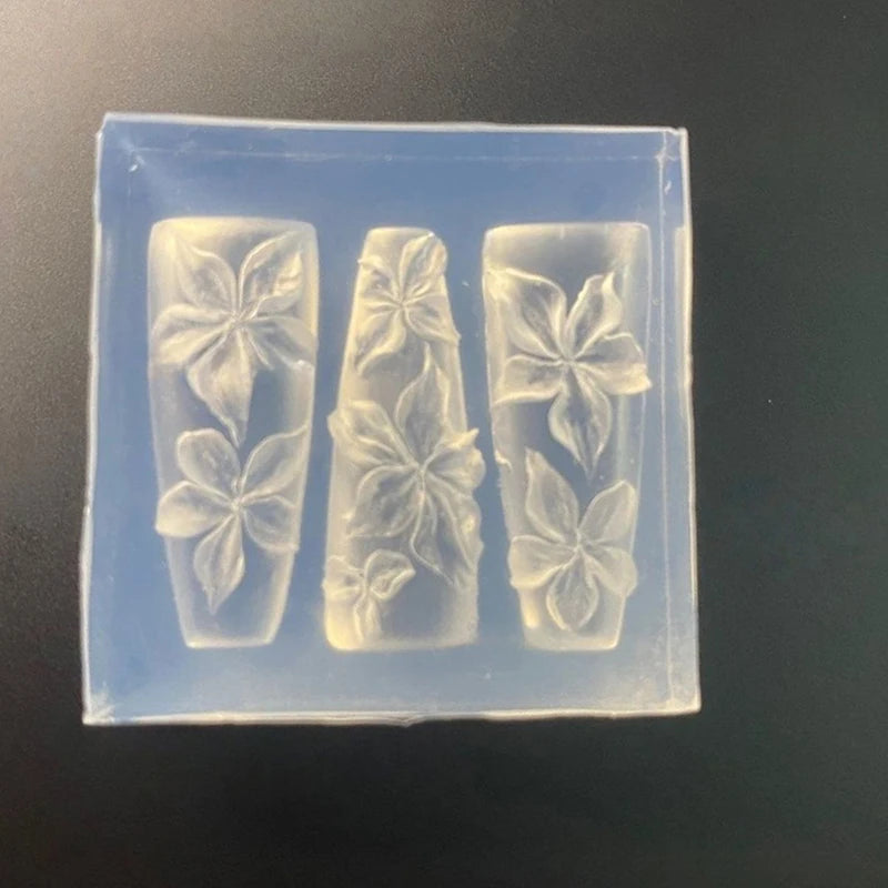 Nail Art Mold 3D Carving Curved Lily Flower Transparent Decorations Qme