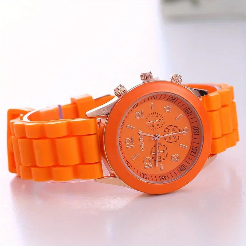 Stylish Round Pointer Quartz Watch, Triple Dial Silicone Watchband Sports Wristwatch For Women And Men, Ideal choice for Gifts Qme orang
