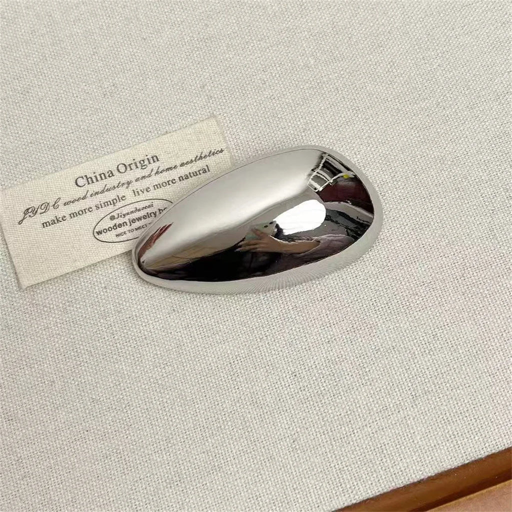 Metal Geometric Glossy Eggshell Broochs for Women Unique Exquisite Suit Corsage Pins Party Jewelry Fashion Accessory Qme Silver Plated
