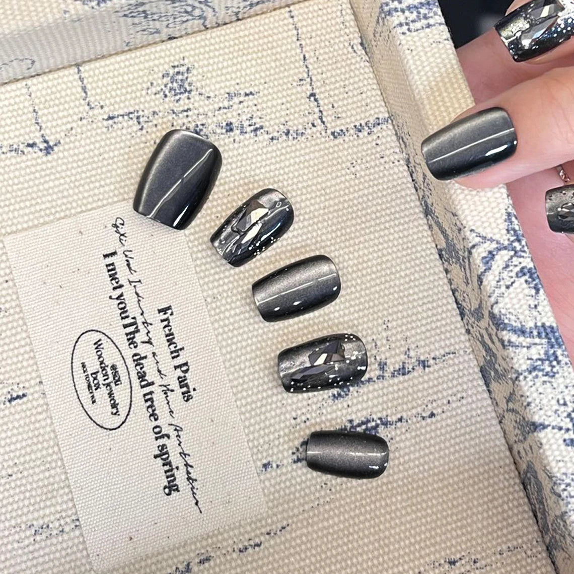 Dark Peacock Emerald Green Cat Eye Press Nails Short Square Flowers Qme GJ-CDJ-SP30-S