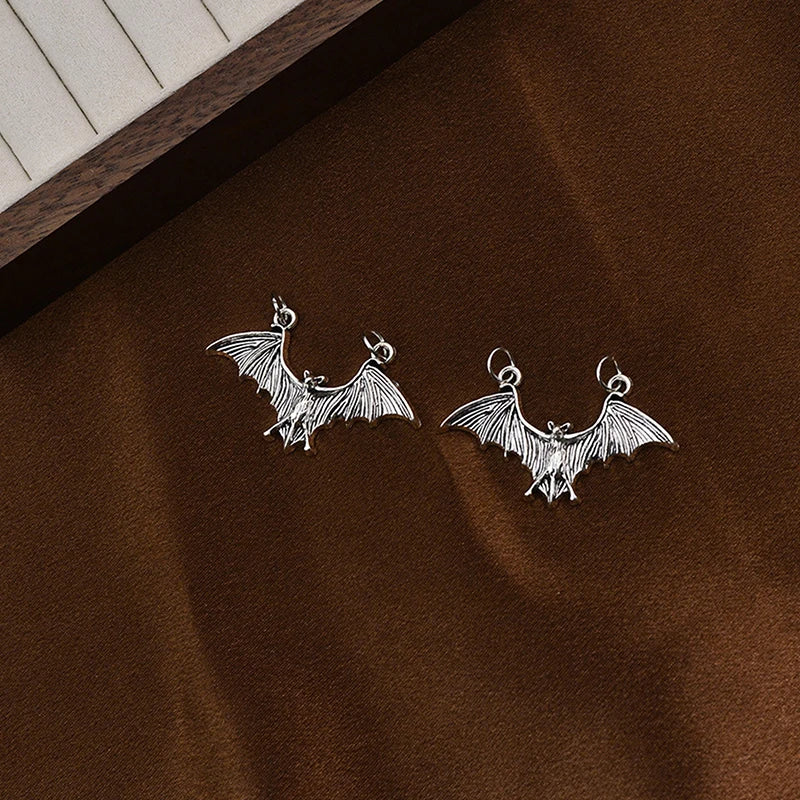 1Pair Bat Shoe Charms Gothic Punk Shoelace Clips Detachable Qme