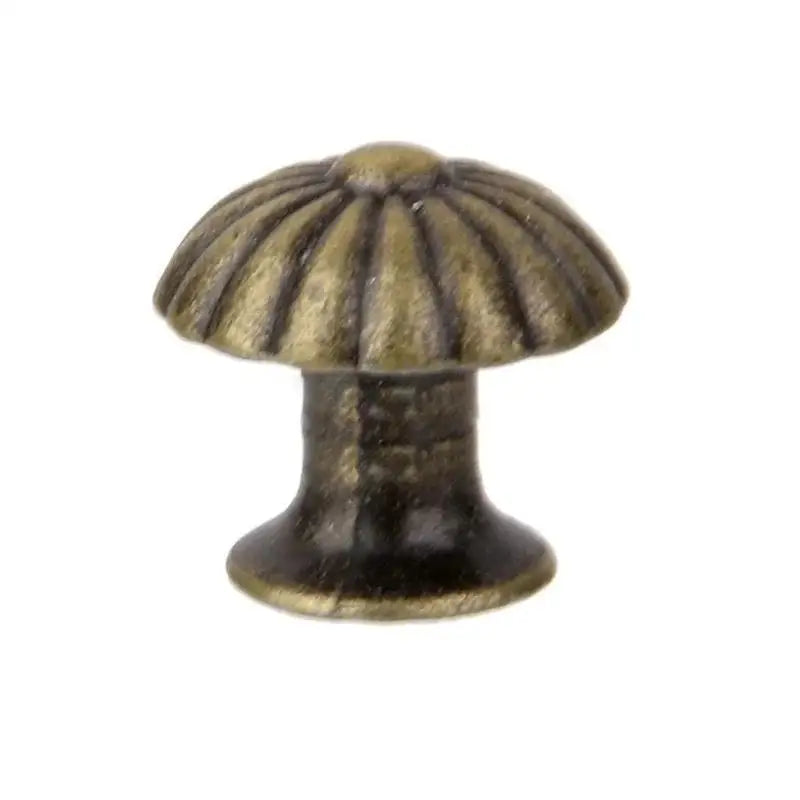 10Pcs European Retro Cabinet Door Single Hole Handle Vintage Mini Round Pull Knobs Wardrobe Drawer Bin Box Handle Cabinet Knobs Qme