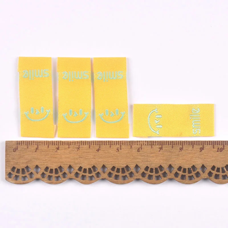 50Pcs Colorful Smile Embroidery Colth Labels Garment Washable Care Tags Sewing Accessories Crafts DIY Knitting Bag Shoe Supplies Qme 4