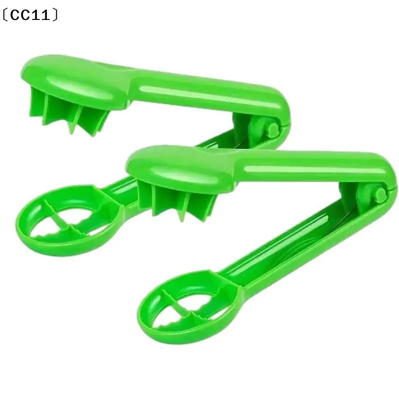 Food Grade Plastic Grape Slicer Safe Blade Design Easy Grip Handle Qme