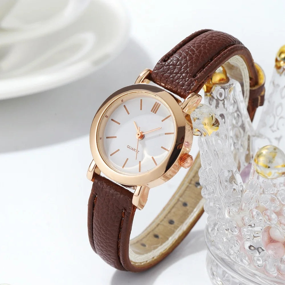 Minimalist White Dial Brown Leather Strap Women Quartz Watch Qme Brown White