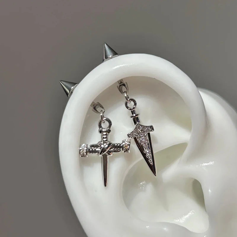 1Pc Fashion Trendy Sword Pendant Ear Bone Nail Stainless Steel Earrings For Women Body Puncture Accessories Qme
