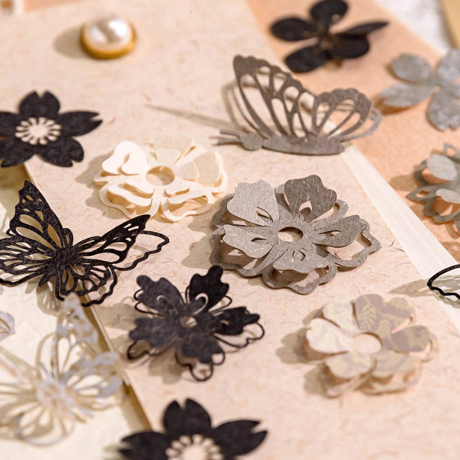50 pcs Vintage Lace Hollow Frame Floral Material Paper Junk Journal Planner Scrapbooking Decorative Photo Albums Craft Supplies Qme