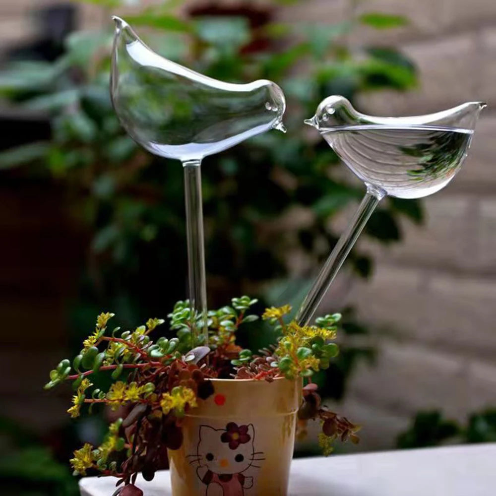 Garden Bird-Shaped Self-Watering Globes Perfect For Automatic Flower Watering And Home Garden Tools Drip Water Seepage Device Qme