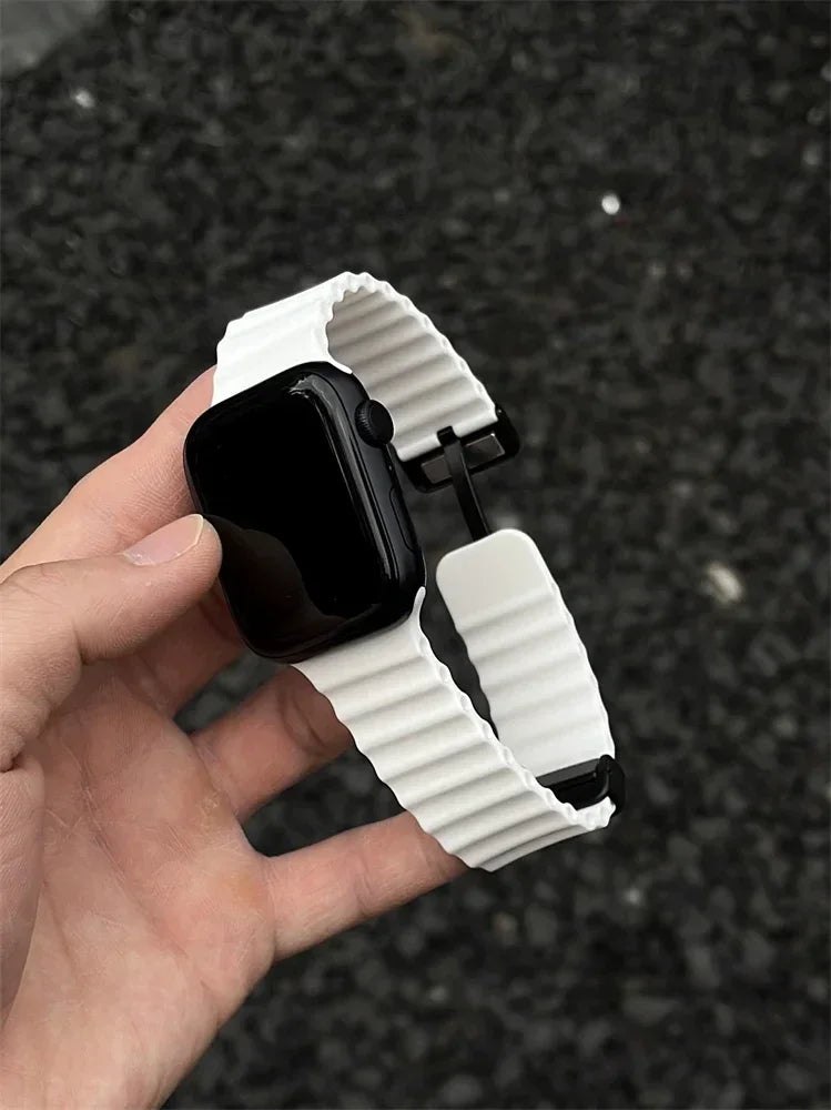 Silicone Strap For Apple watch band 49mm 46 45 44 40 41 38mm magnetic buckle bracelet iWatch series 3 4 5 6 se 7 8 9 10 Ultra 2 Qme White 42-44-45-49mm