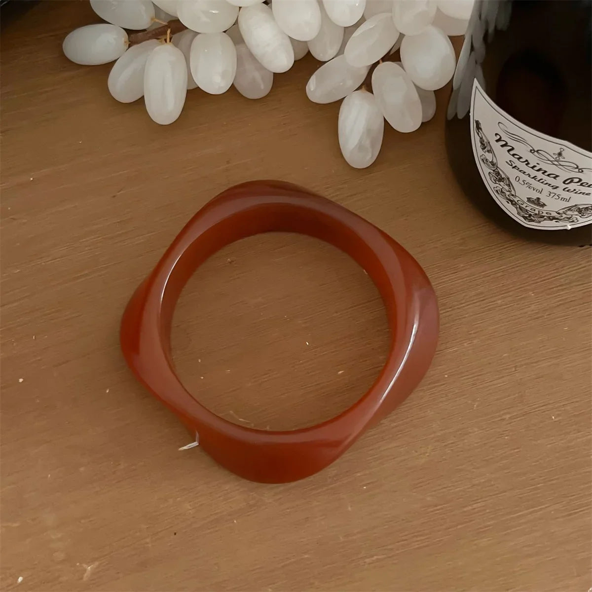 Exaggerated Polygonal Translucent Crude Thick Bangles Women Retro Design Acrylic Charm Bracelet Ladies Jewelry Gifts Bracelet Qme shisehongzong 65mm