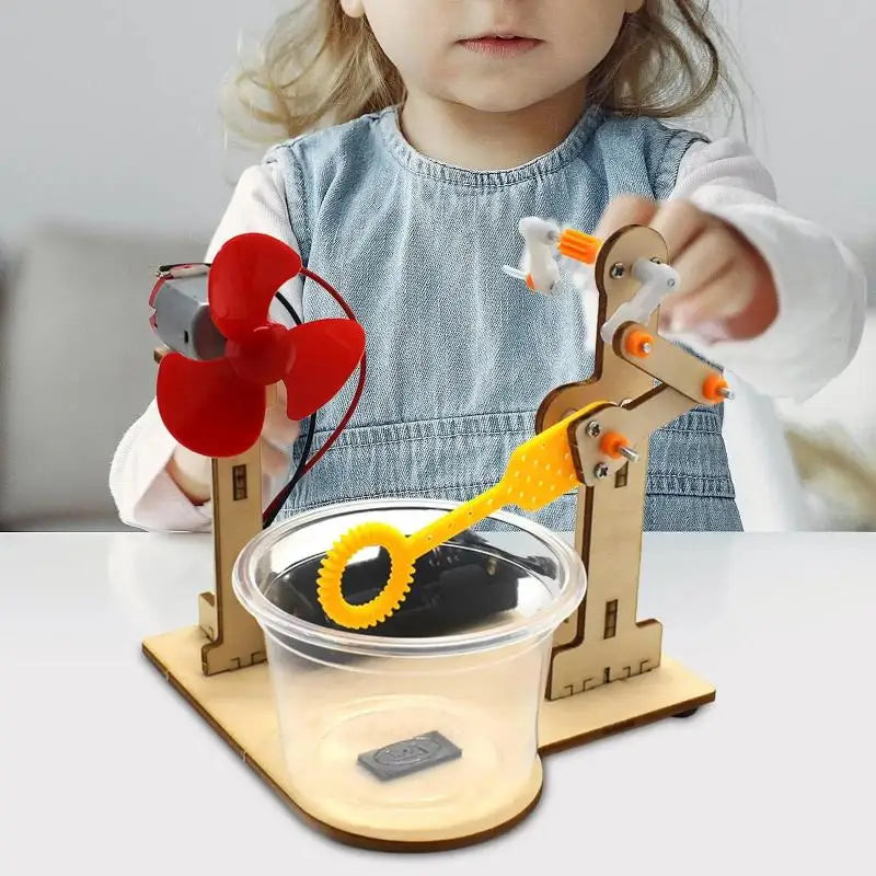 Early Learning Toy Technology Wooden DIY Hand Cranked Bubble Machine Qme