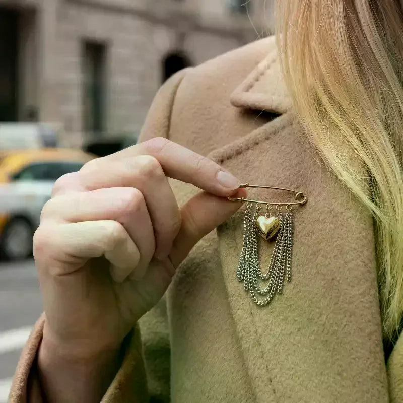 New Multi-Functional Chain Tassel Brooches Handmade Adjustable Clothes Accessory Detachable Beaded Chain Pin Women Qme