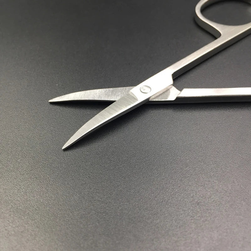 Professional Stainles Scissor Manicure Tool For Nails Eyebrow Nose Eyelash Cuticle Scissors Curved Pedicure Scissors Makeup Tool Qme