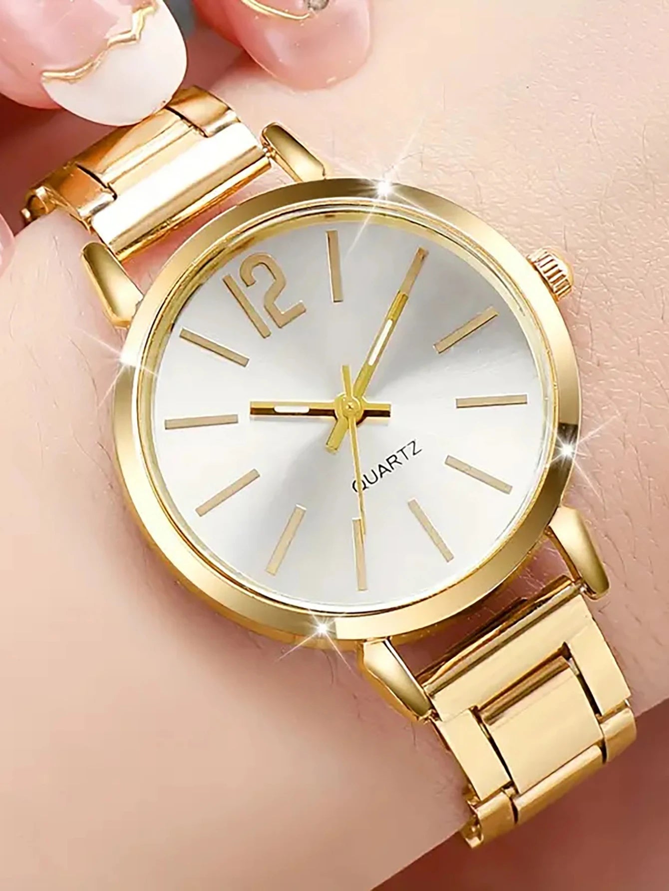 5pcs fashionable, elegant, simple temperament women's quartz watch set with round dial and exquisite jewelry set Qme