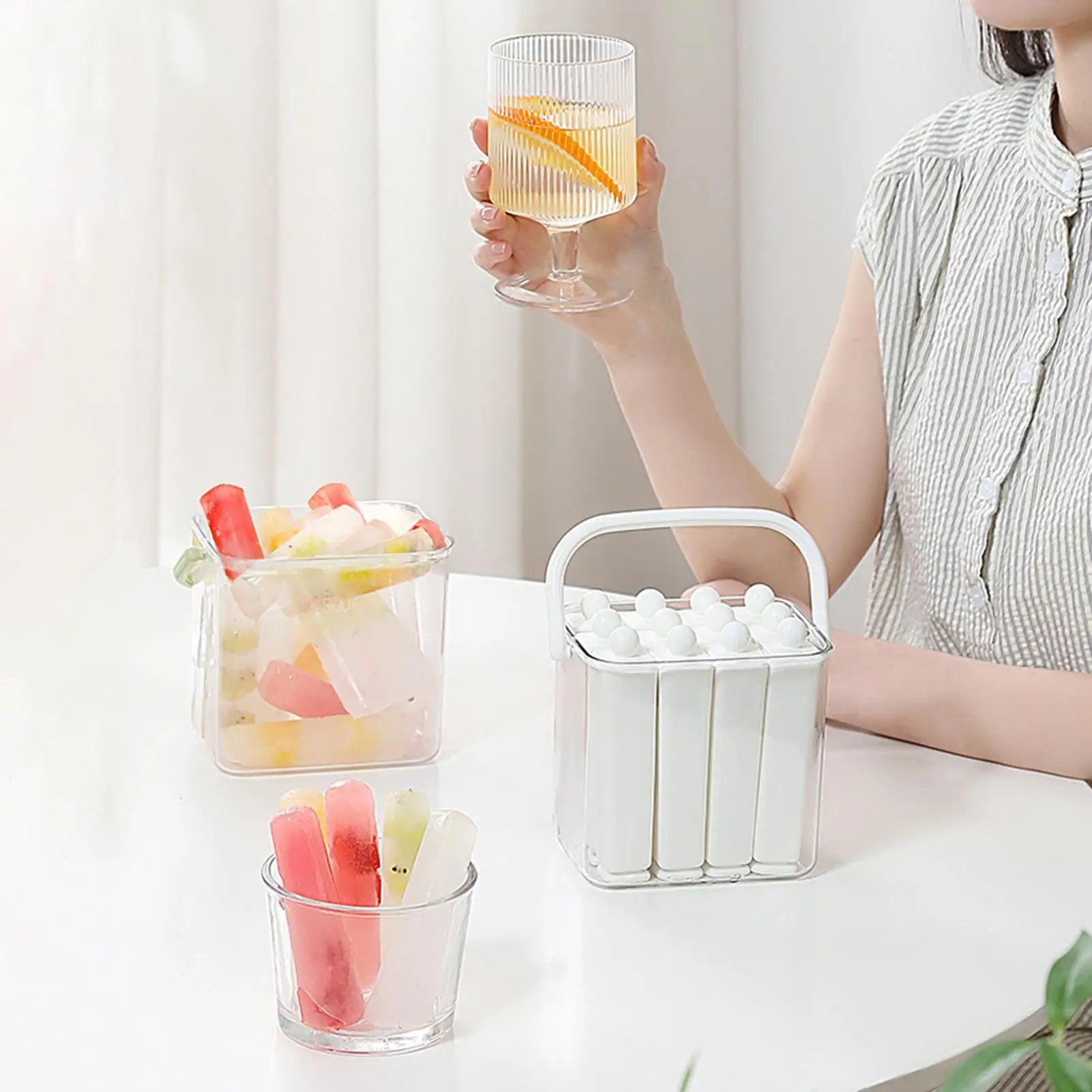 Ice Mold for Champagne Bottle Reusable Stackable Mould with Lid Silicone Freezer Ice Molds for Water Bottle Iced Coffee Qme
