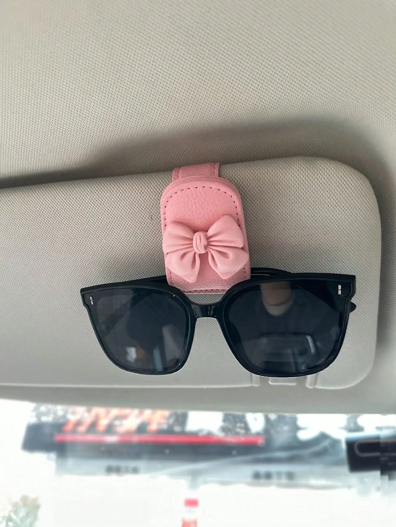 Car Sun Visor Glasses Clip Bow Cute Pink Interior Sunglasses Storage Qme