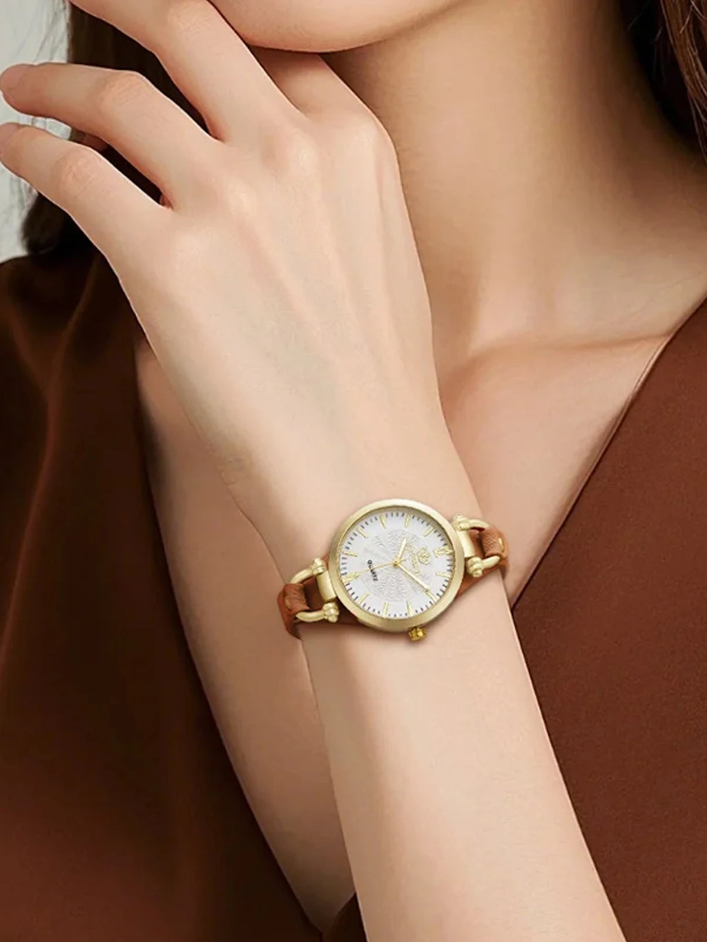 Minimal Retro Gold Frame Slim Leather Strap Women Dress Watch Qme