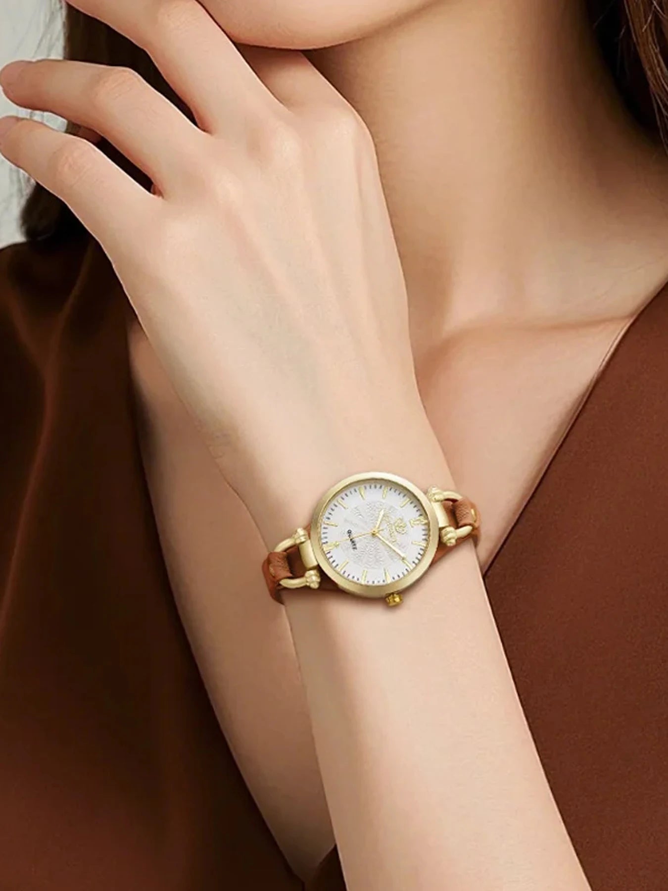 Minimal Retro Gold Frame Slim Leather Strap Women Dress Watch Qme
