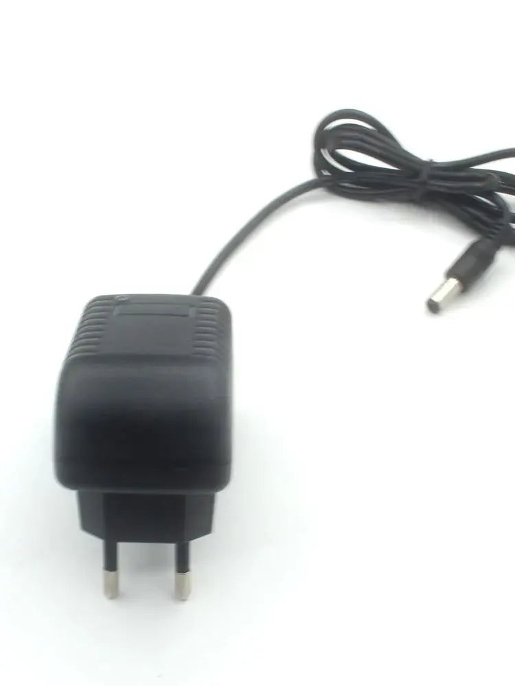 DC Power 21V 2A 18650 Lithium Battery Charger 18V 0.5A 1A 2A 4 Series Li-ion Battery Pack 5.5mm x 2.1mm With clip Qme