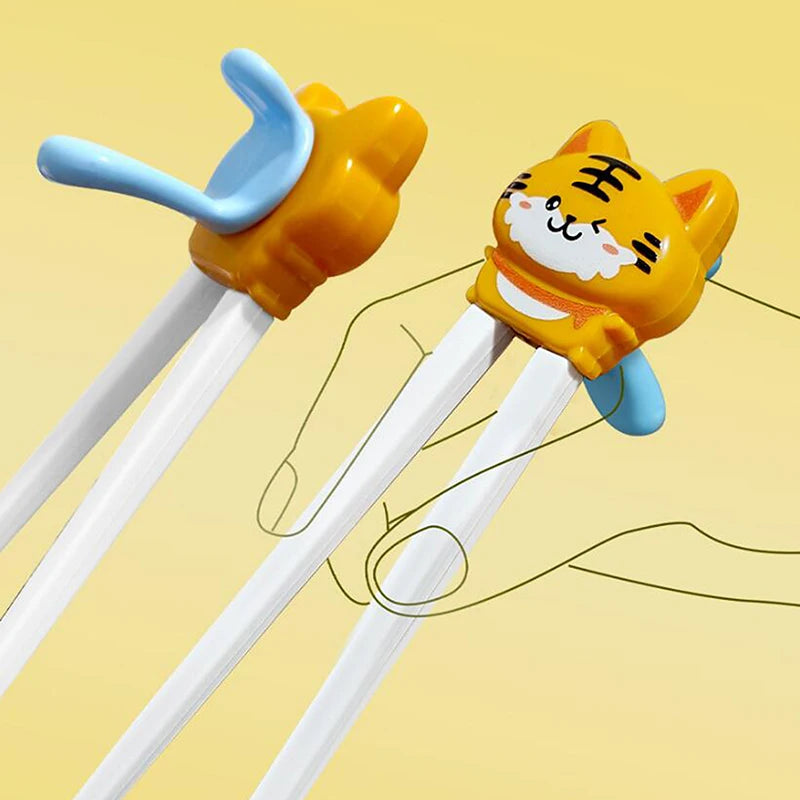 1 Pair Baby Kids Training Tableware Food Sticks Cartoon Animal Chopsticks For Children Cute Cat Elementary Learning Chopstick. Qme