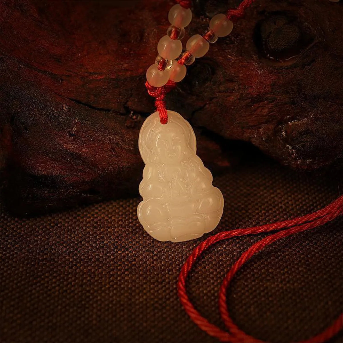 Maitreya Buddha Pendant Hand Woven Red Rope Necklace Fashion Guanyin Bodhisattva Lucky Necklace Women Religious Gifts Wholesale Qme 8