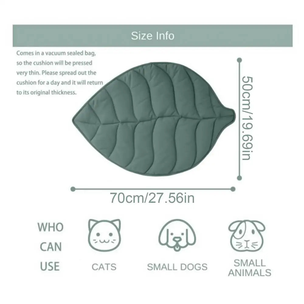 Cooling Dog Mat Cat Cooling Mat Leaves Shape Bed Blanket Non-Slip Portable Washable for Indoor Outdoor Pool Crate Beach Camping Qme as shown