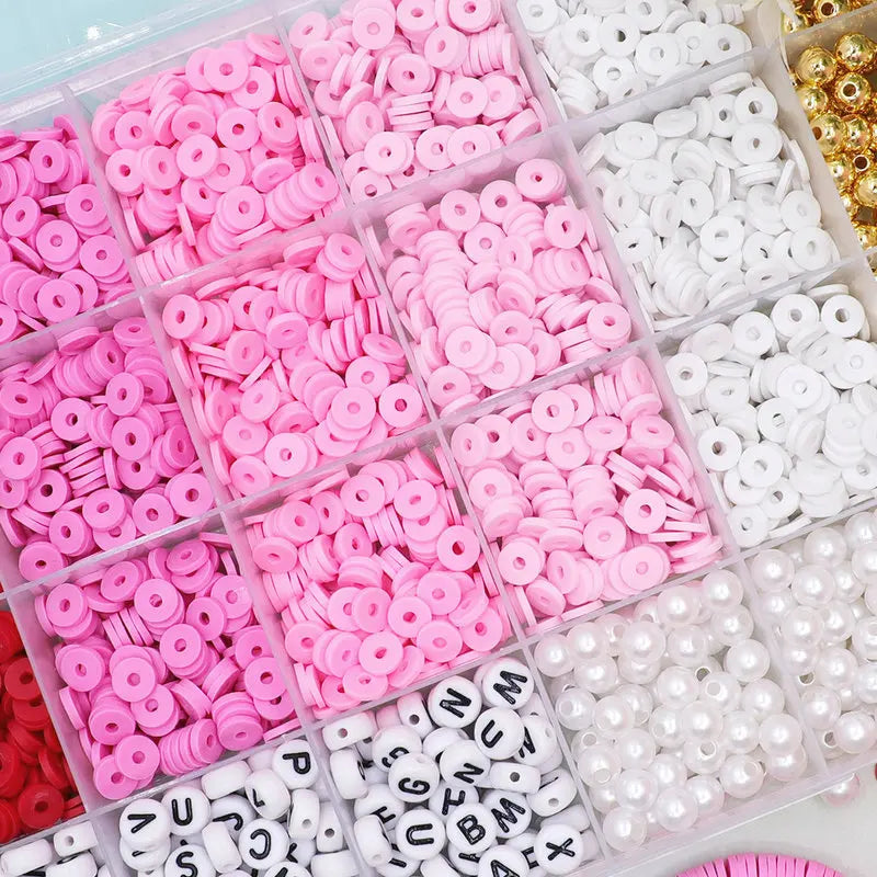 Valentine Day Clay Beads Kit Flat Round Disc Heishi Polymer Clay Beads with Letter Beads & Charms for Friendship Bracelet Making Qme