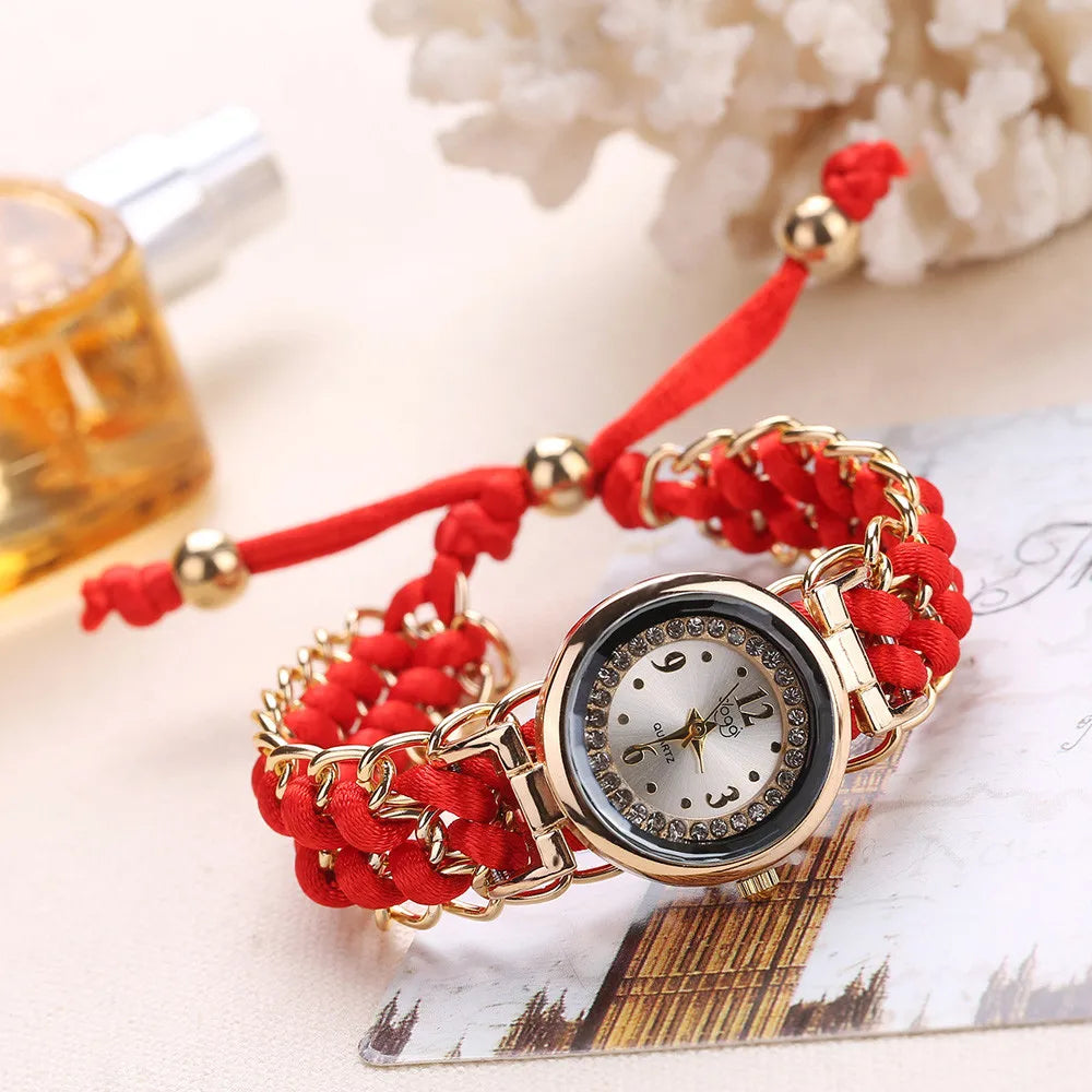 Women Knitting Rope Chain Winding Analog Quartz Movement Wrist Watch Fashionable Simple Style Quartz Wristwatch Reloj Mujer Qme Red