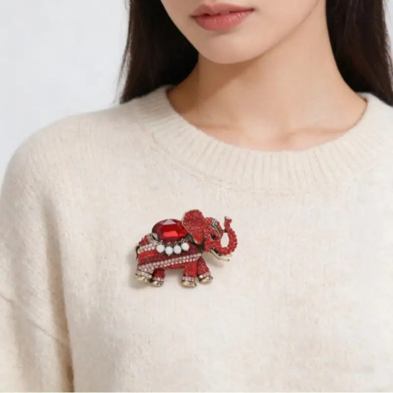 Luxury Rhinestone Elephant Brooches For Women Unisex Enamel Animal Pins Office Party Friend Fashion Gifts Jewelry Accessories Qme
