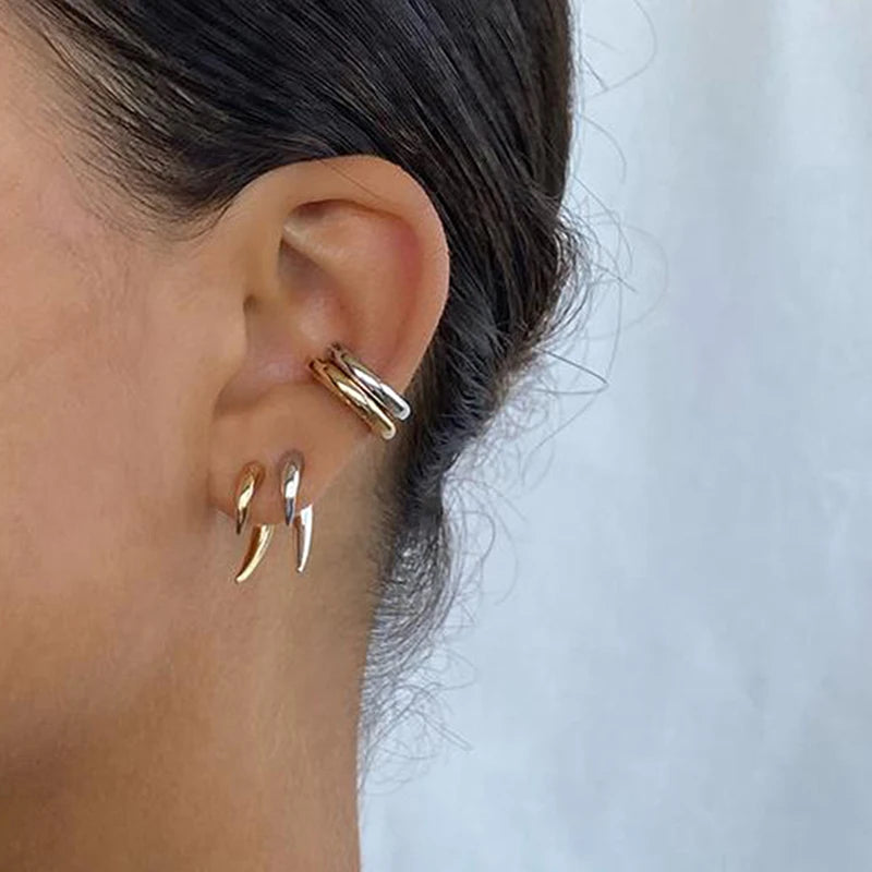 Boho Horn Stud Earring Gold Silver Color Moon Punk Earring For Women Party Jewelry Accessory Unique Wolf Fangs Earring Qme
