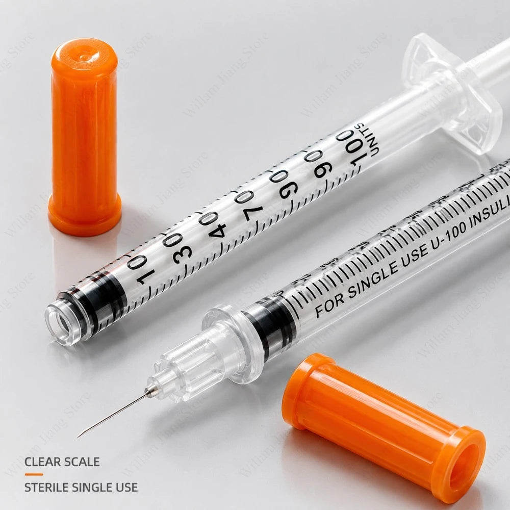 Disposable Plastic Veterinary Syringe 0.5/1ml Sterile Model with Orange Cap Needle for Pet Livestock Feeding and Care Work Qme